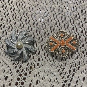 VTG Sara Coventry Brooches (2)